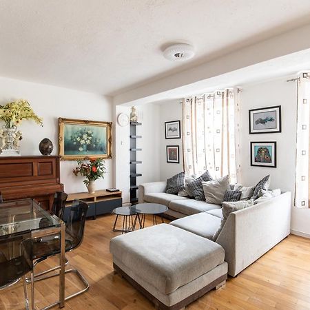 Appartamento Flat Near Lord'S Cricket Ground Londra Esterno foto